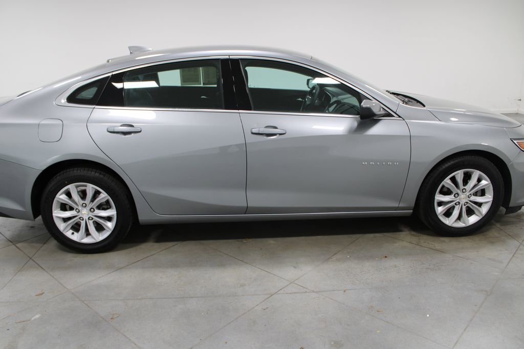 Used 2024 Chevrolet Malibu LT image 11