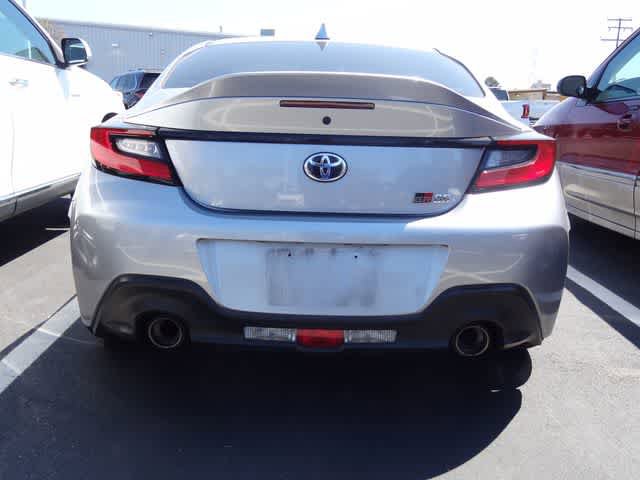 Used 2022 Toyota GR86 Premium RWD image 4