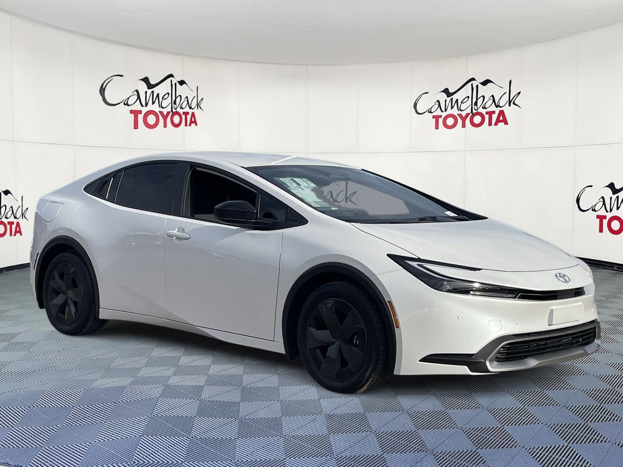New 2026 Toyota Prius Plug-In Hybrid FWD image 2