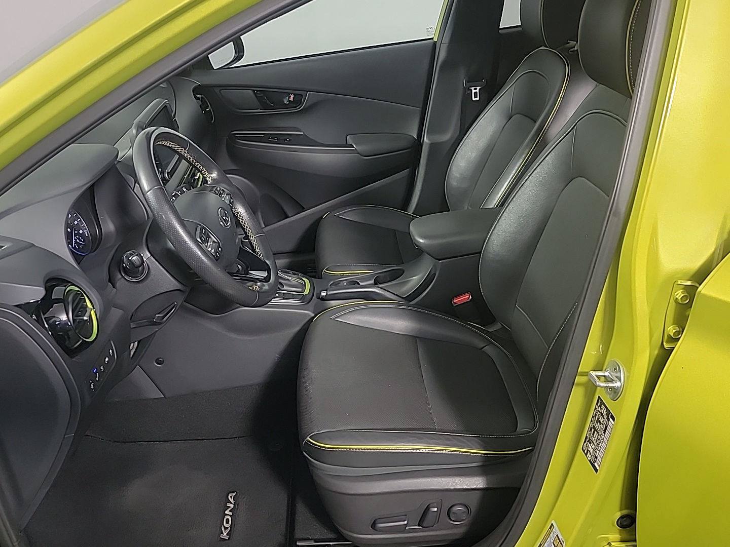 Used 2020 Hyundai Kona Ultimate FWD image 18