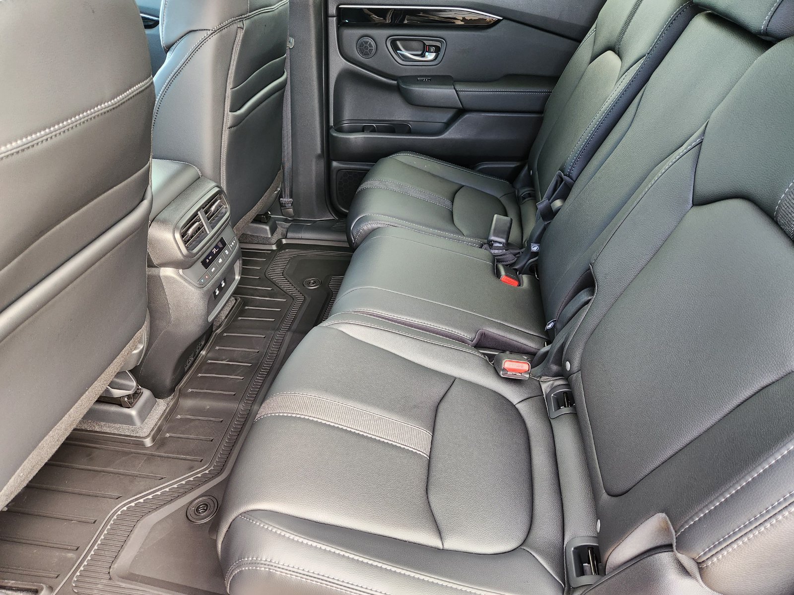 New 2026 Honda Pilot EX-L image 24