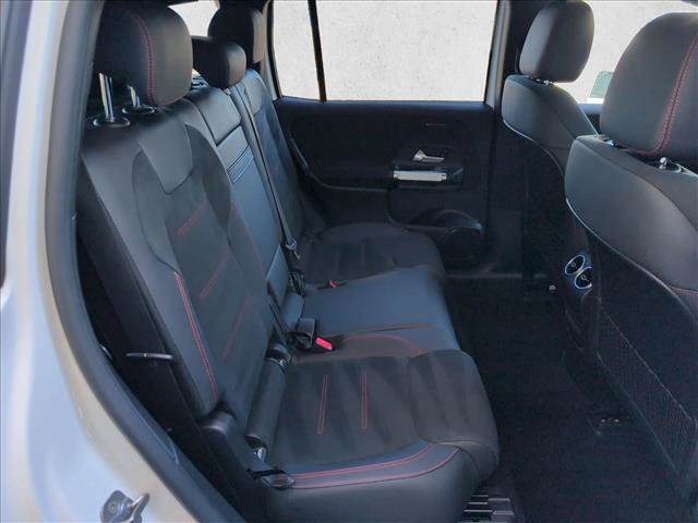 Certified 2023 Mercedes-Benz EQB 300 4MATIC image 20
