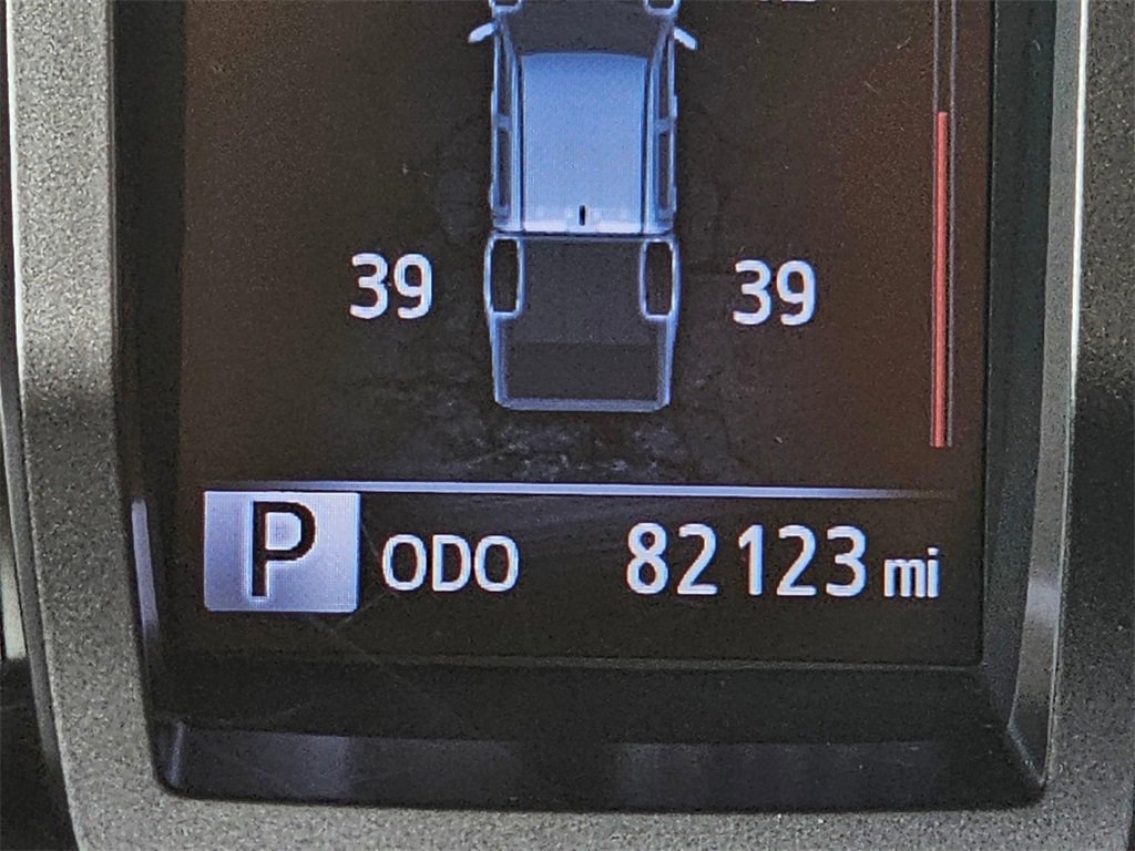 Used 2018 Toyota Tacoma SR5 image 19