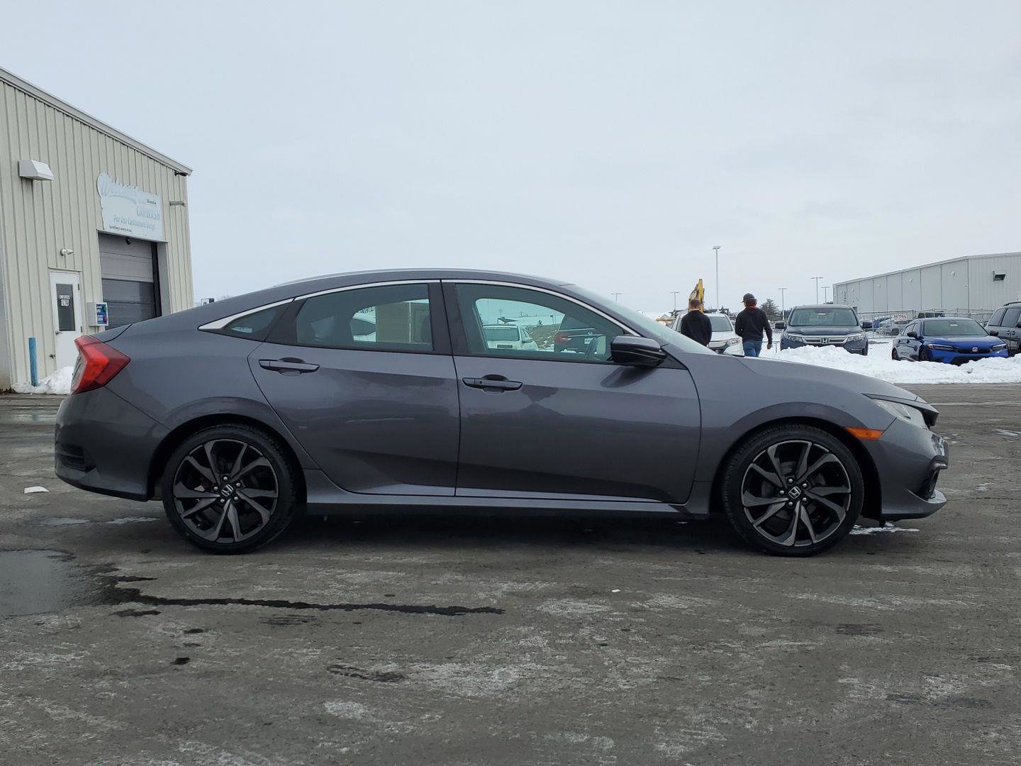 Used 2019 Honda Civic Sport image 8