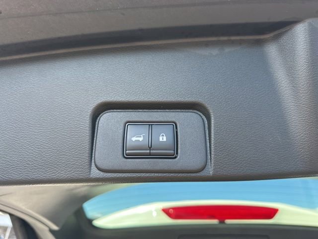 Used 2023 Nissan Rogue SV w/ SV Premium B Package AWD/4WD image 33