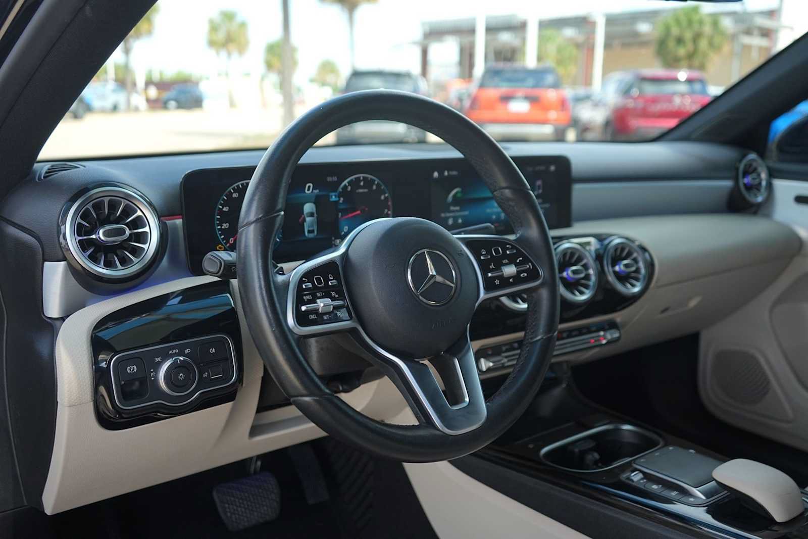 Used 2021 Mercedes-Benz A 220 image 2