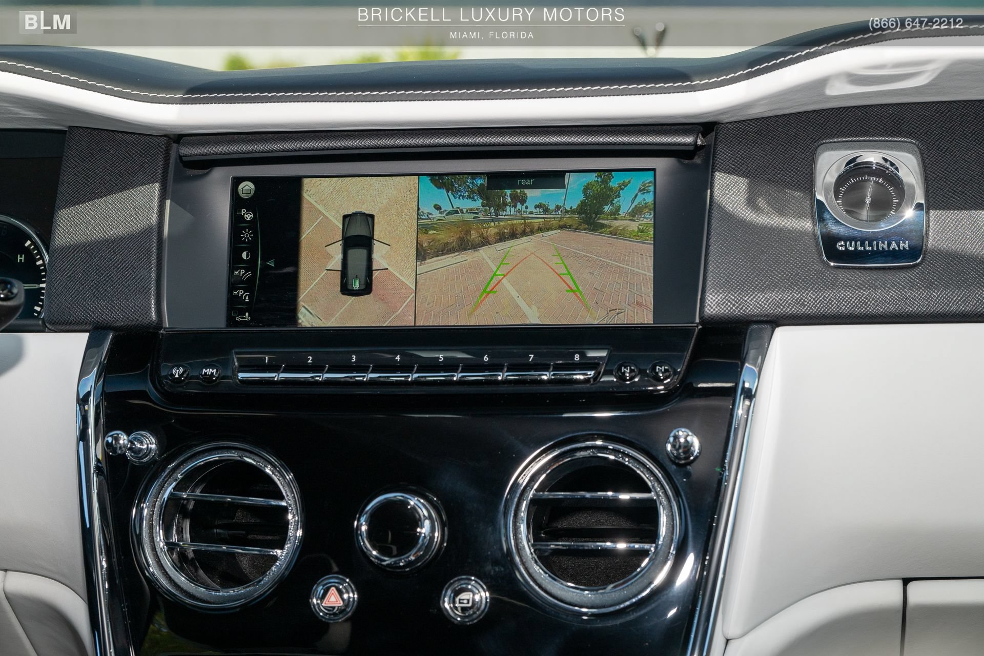 Used 2022 Rolls-Royce Cullinan AWD/4WD image 32