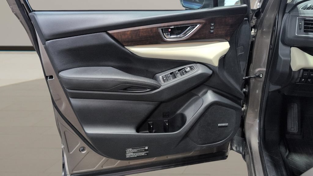 Used 2022 Subaru Ascent Touring AWD/4WD image 7