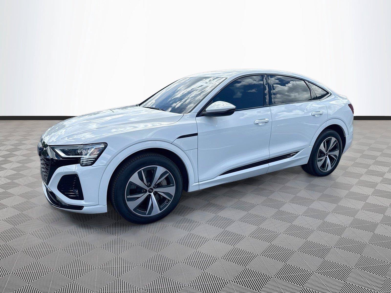 Certified 2024 Audi Q8 e-tron Premium AWD/4WD image 2