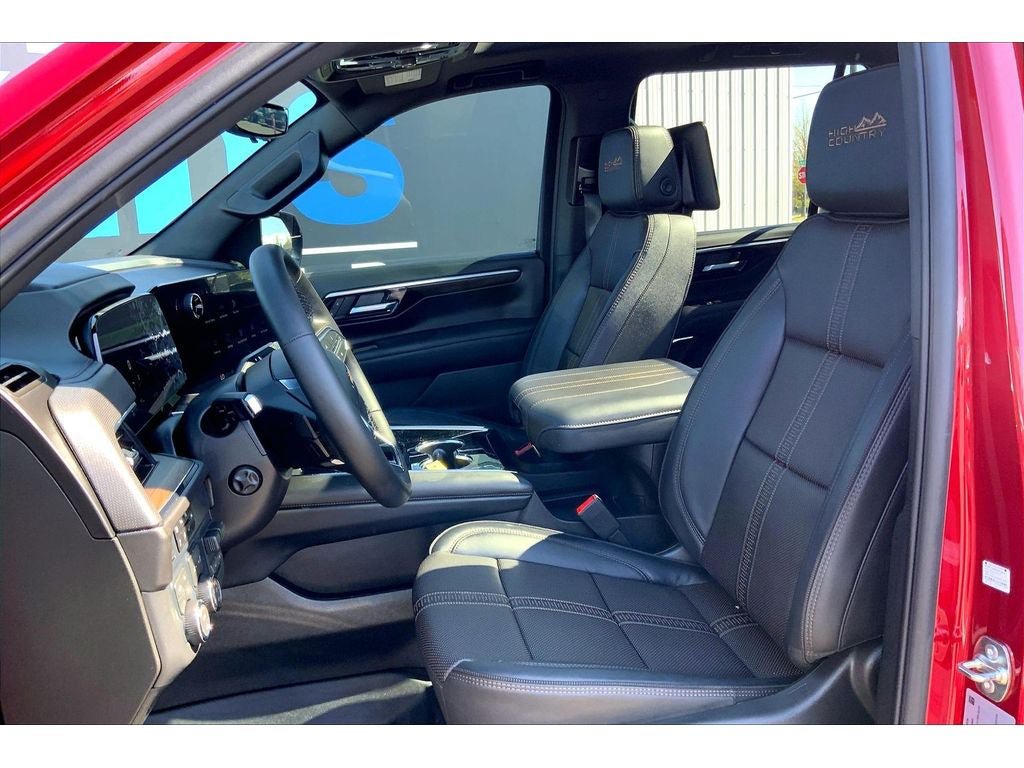 Used 2026 Chevrolet Tahoe High Country AWD/4WD image 27