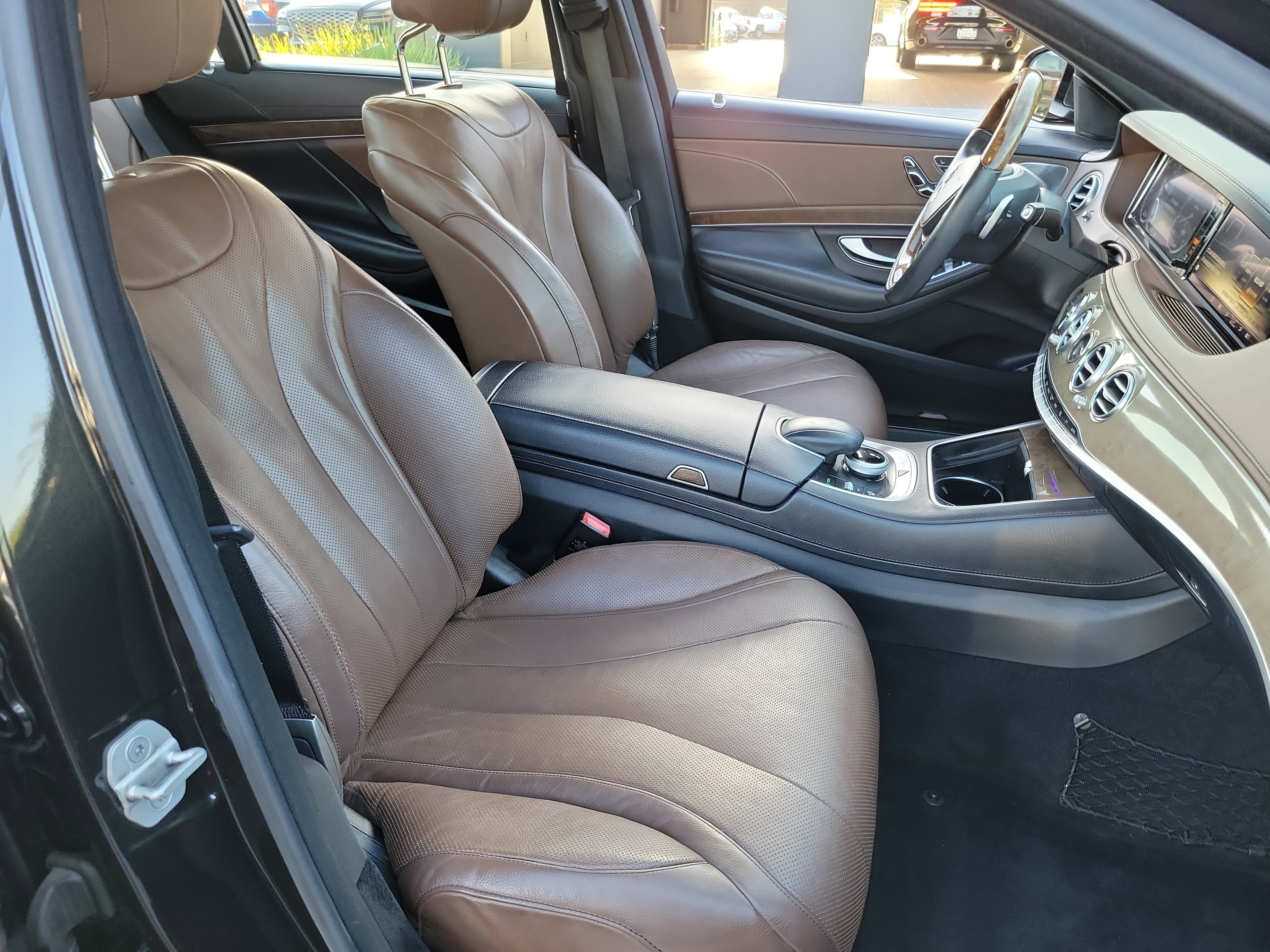 Used 2014 Mercedes-Benz S 550 Sedan image 21