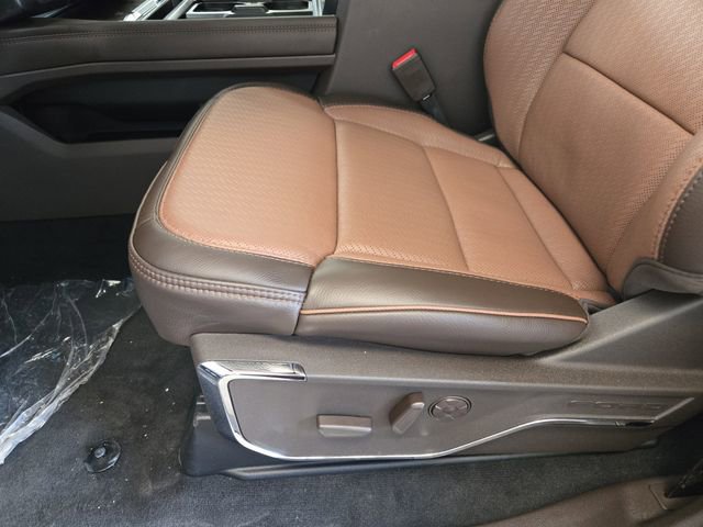 New 2025 Ford F350 King Ranch image 18