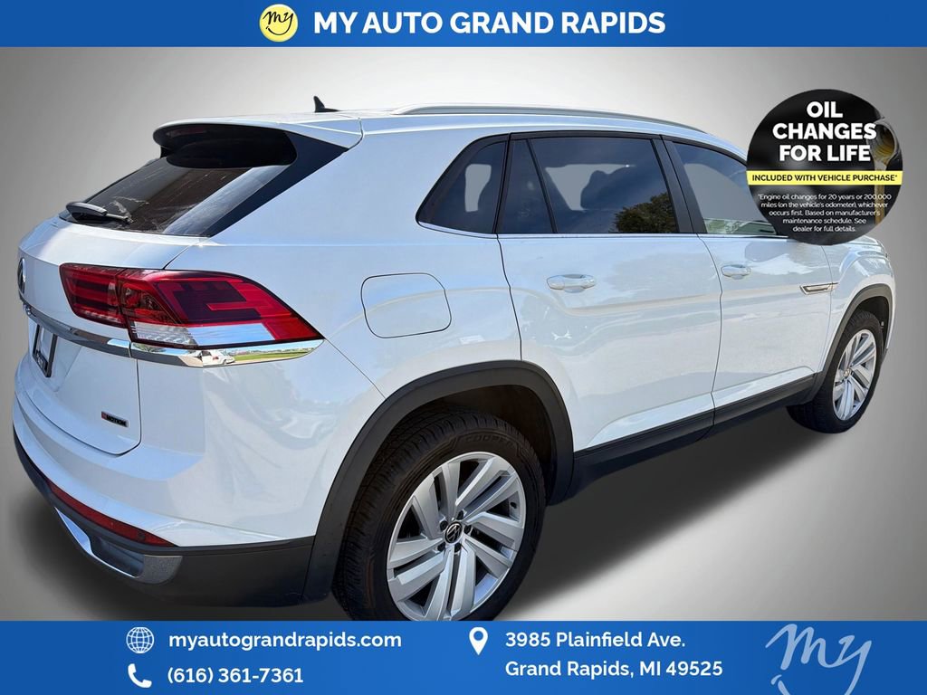 Used 2020 Volkswagen Atlas Cross Sport SE AWD/4WD image 7