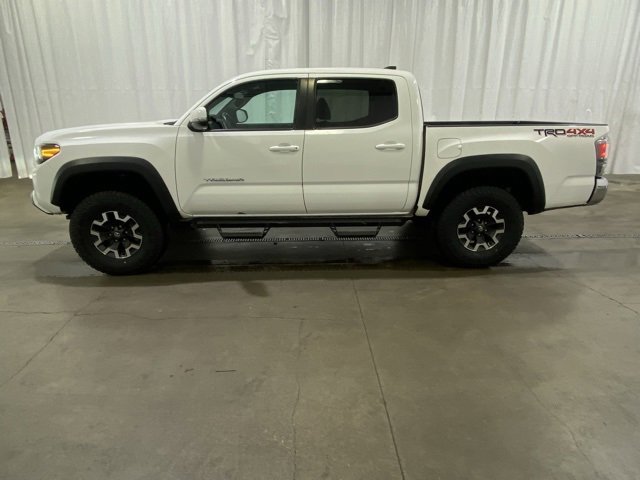 Certified 2023 Toyota Tacoma TRD Off-Road image 6