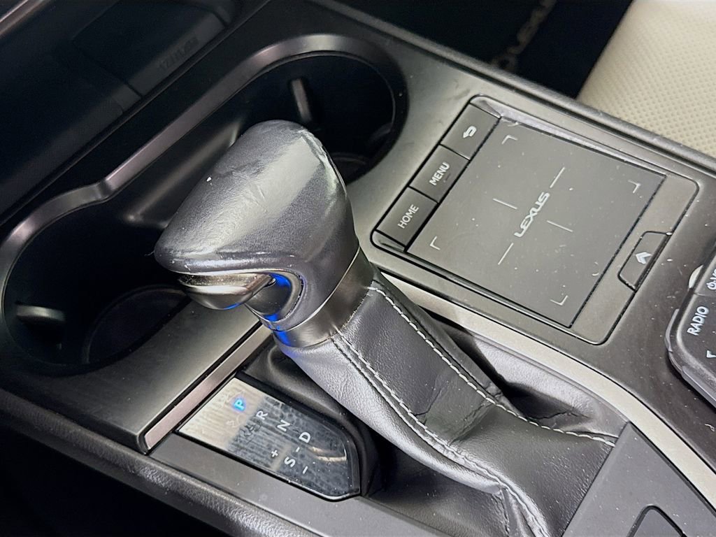 Used 2020 Lexus UX 250h w/ Premium Package AWD/4WD image 15