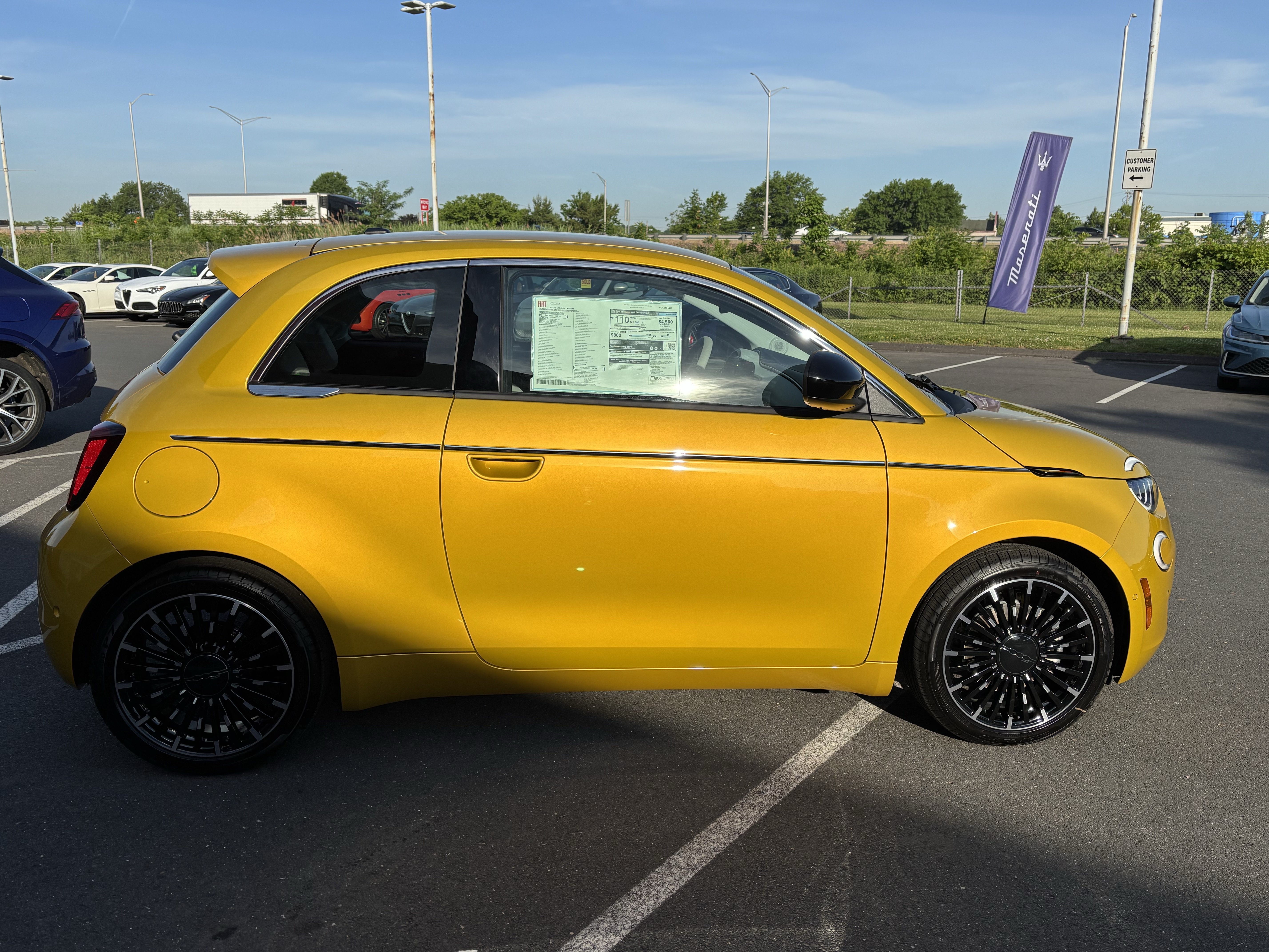 New 2026 FIAT 500 e Icona w/ Quick Order Package 21R FWD image 8