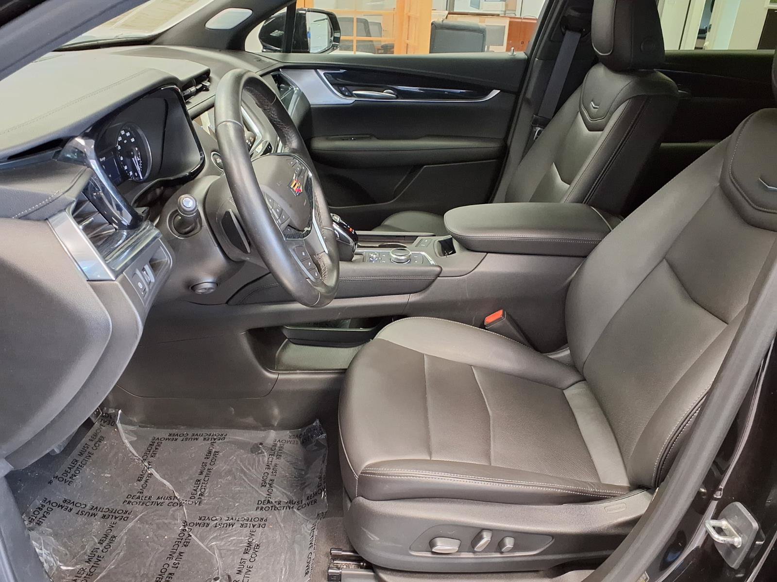 Certified 2024 Cadillac XT5 Premium Luxury FWD image 20