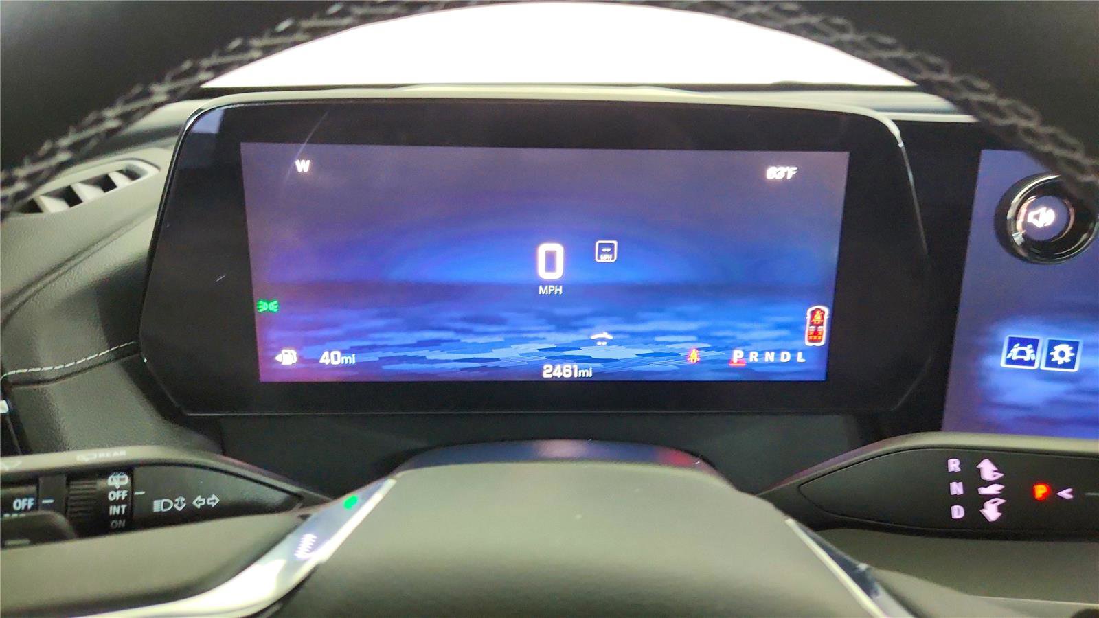 Used 2025 Chevrolet Traverse LT w/ Driver Confidence Package image 42