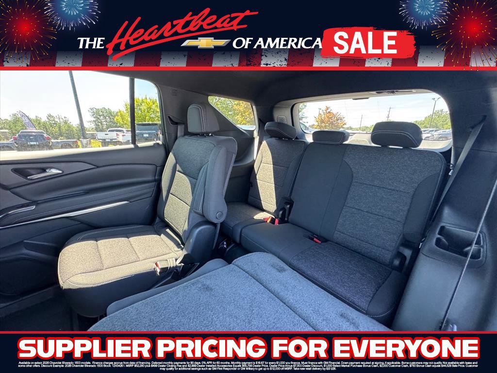 New 2027 Chevrolet Traverse LT w/ Driver Confidence Package FWD image 10