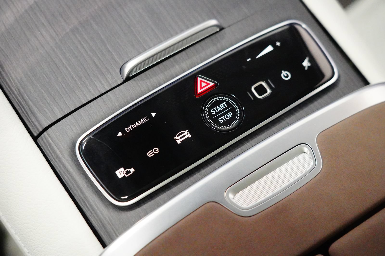 New 2027 Mercedes-Benz EQS 400 4MATIC SUV image 31