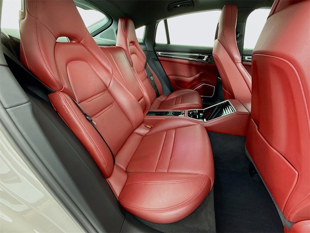 Certified 2023 Porsche Panamera image 30