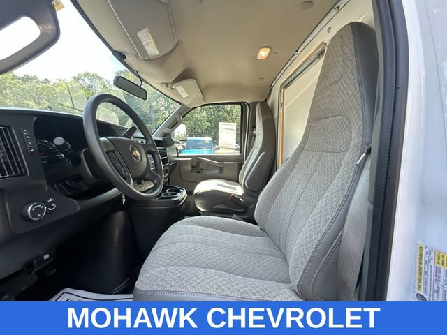 Certified 2025 Chevrolet Express 3500 w/ Power Convenience Package RWD image 17