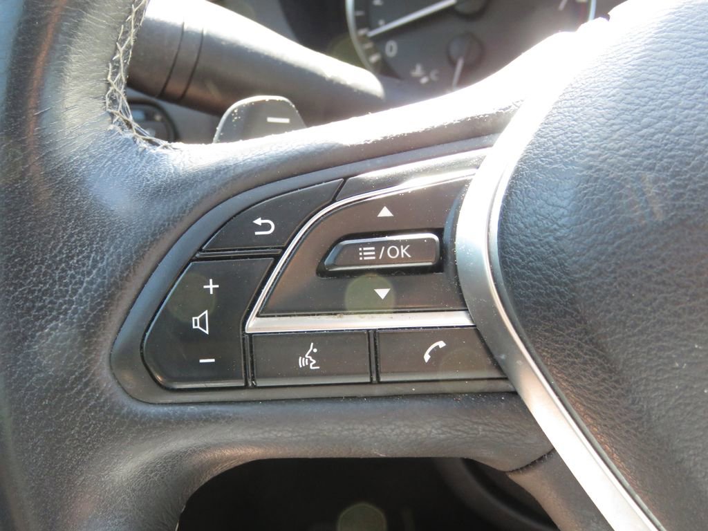 Used 2020 INFINITI QX50 Luxe w/ Navigation Package AWD/4WD image 22