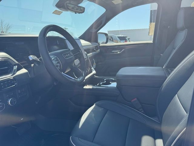 New 2026 GMC Yukon Elevation w/ Elevation Premium Package AWD/4WD image 12