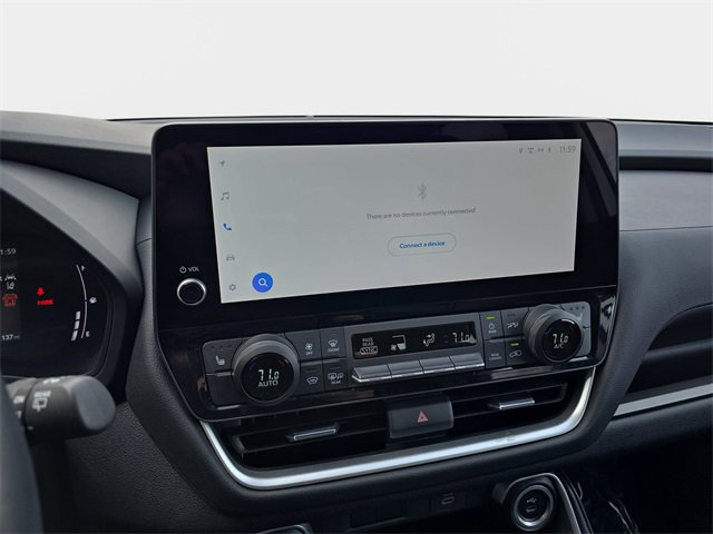 Used 2024 Toyota Grand Highlander XLE image 25