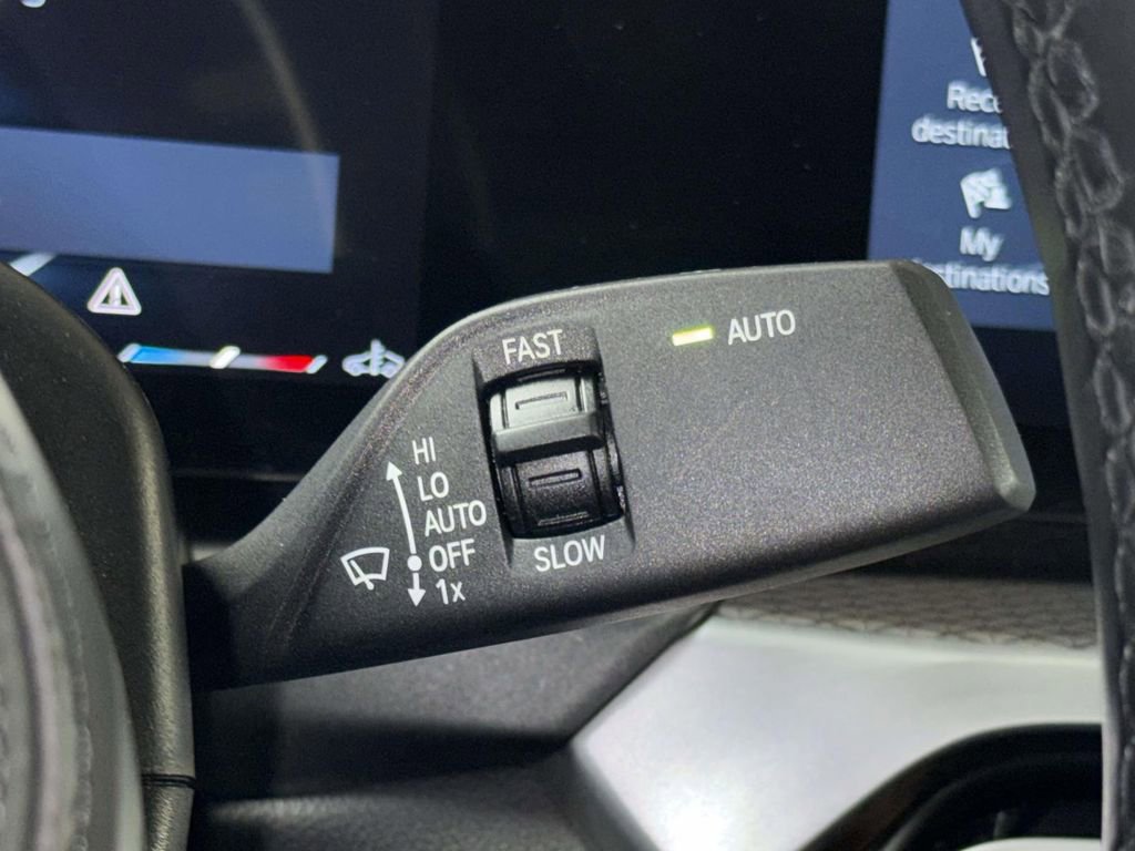 Used 2024 BMW 430i xDrive Convertible w/ M Sport Package image 25