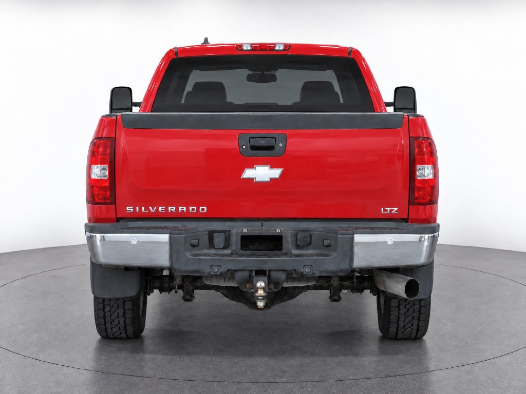 Used 2011 Chevrolet Silverado 2500 LTZ w/ LPO, On The Job Package AWD/4WD image 7