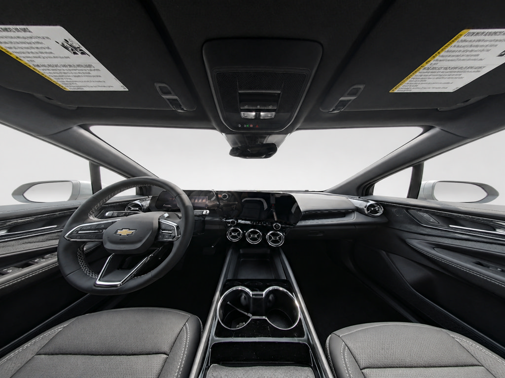 New 2026 Chevrolet Blazer EV LT AWD/4WD image 9