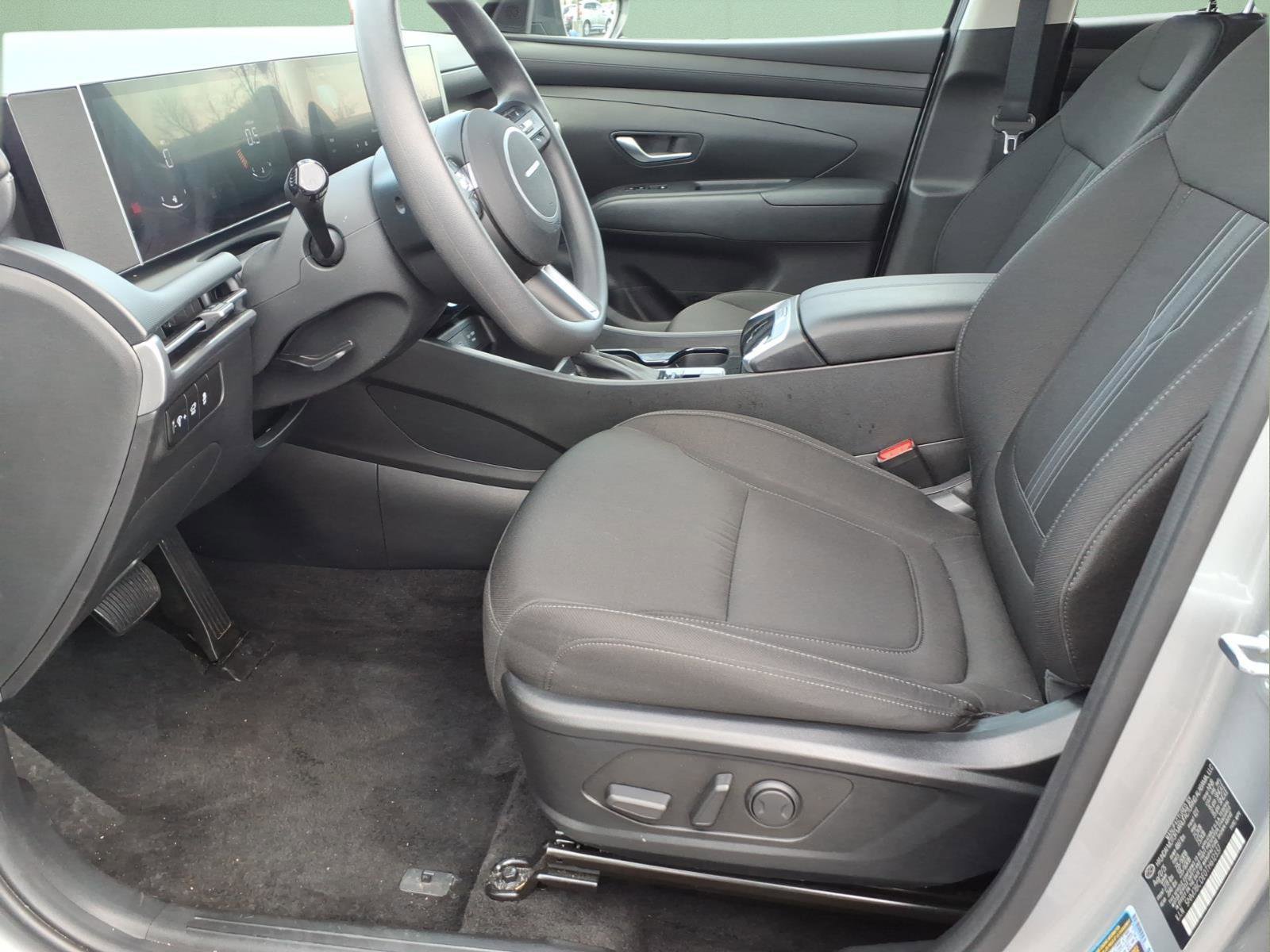 Used 2026 Hyundai Tucson SEL image 17