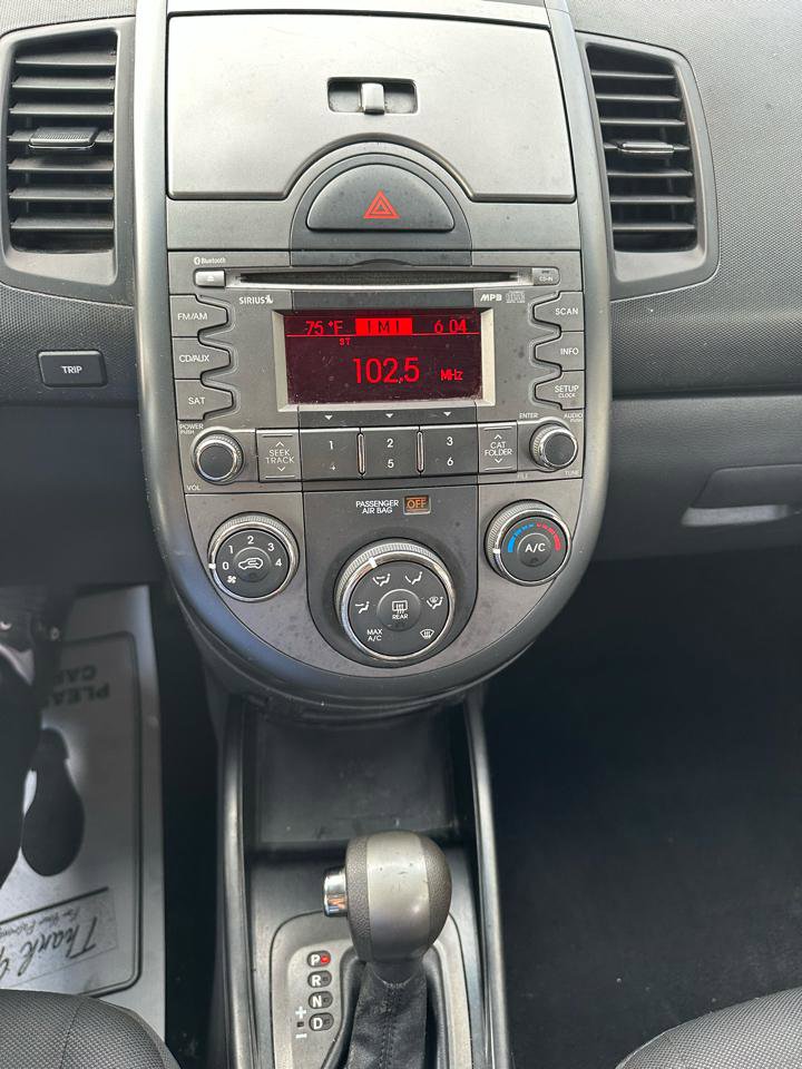 Used 2011 Kia Soul + image 18