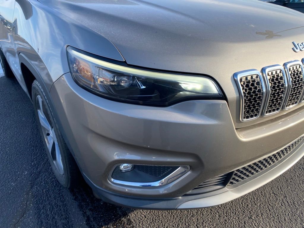 Used 2019 Jeep Cherokee Limited w/ Trailer Tow Group image 3