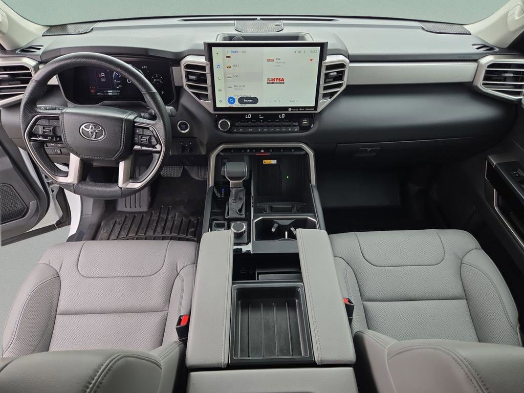 Used 2024 Toyota Tundra Limited w/ Power Package AWD/4WD image 27