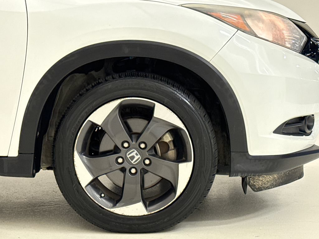 Used 2018 Honda HR-V EX image 6