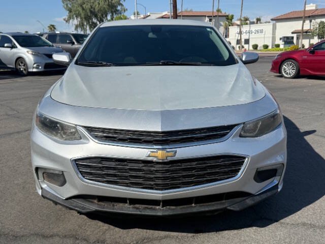 Used 2017 Chevrolet Malibu LT FWD image 8