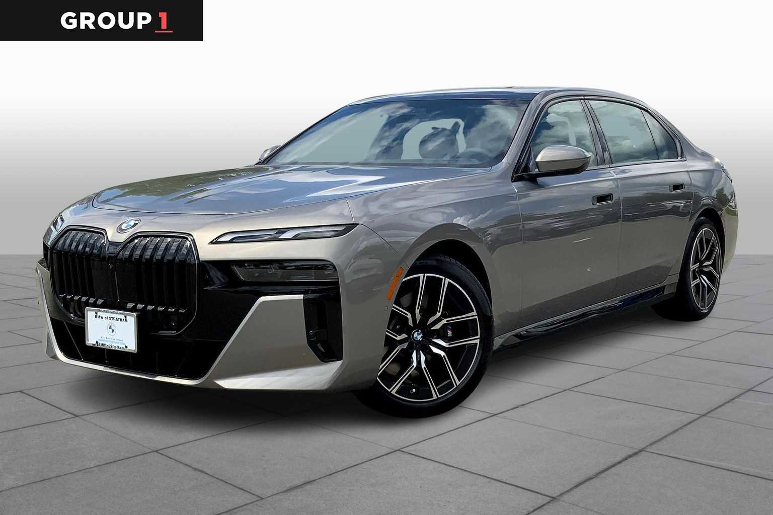 New 2025 BMW 760i xDrive