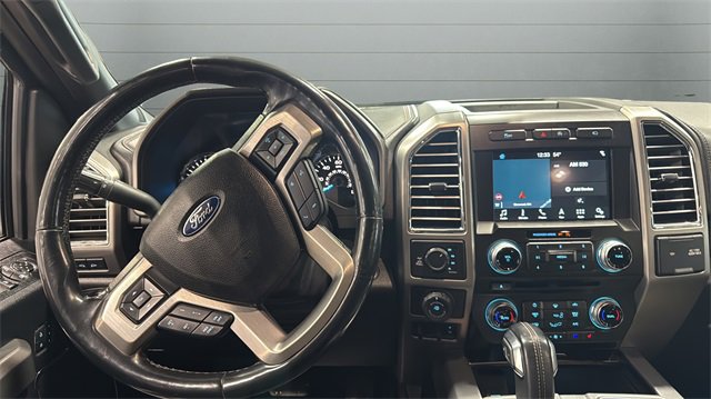 Used 2017 Ford F150 Platinum w/ Equipment Group 701A Luxury image 5