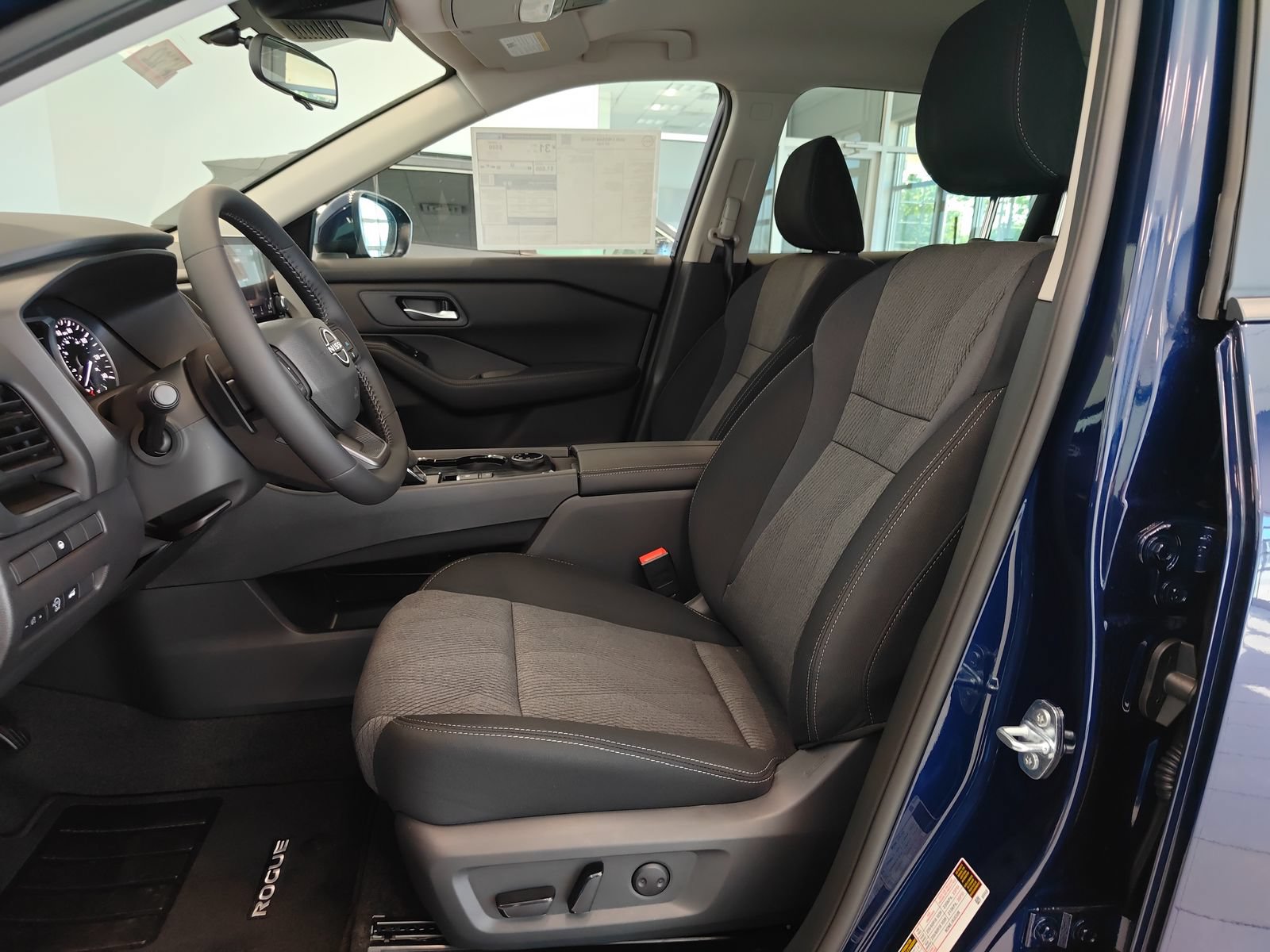 New 2026 Nissan Rogue SV AWD/4WD image 10