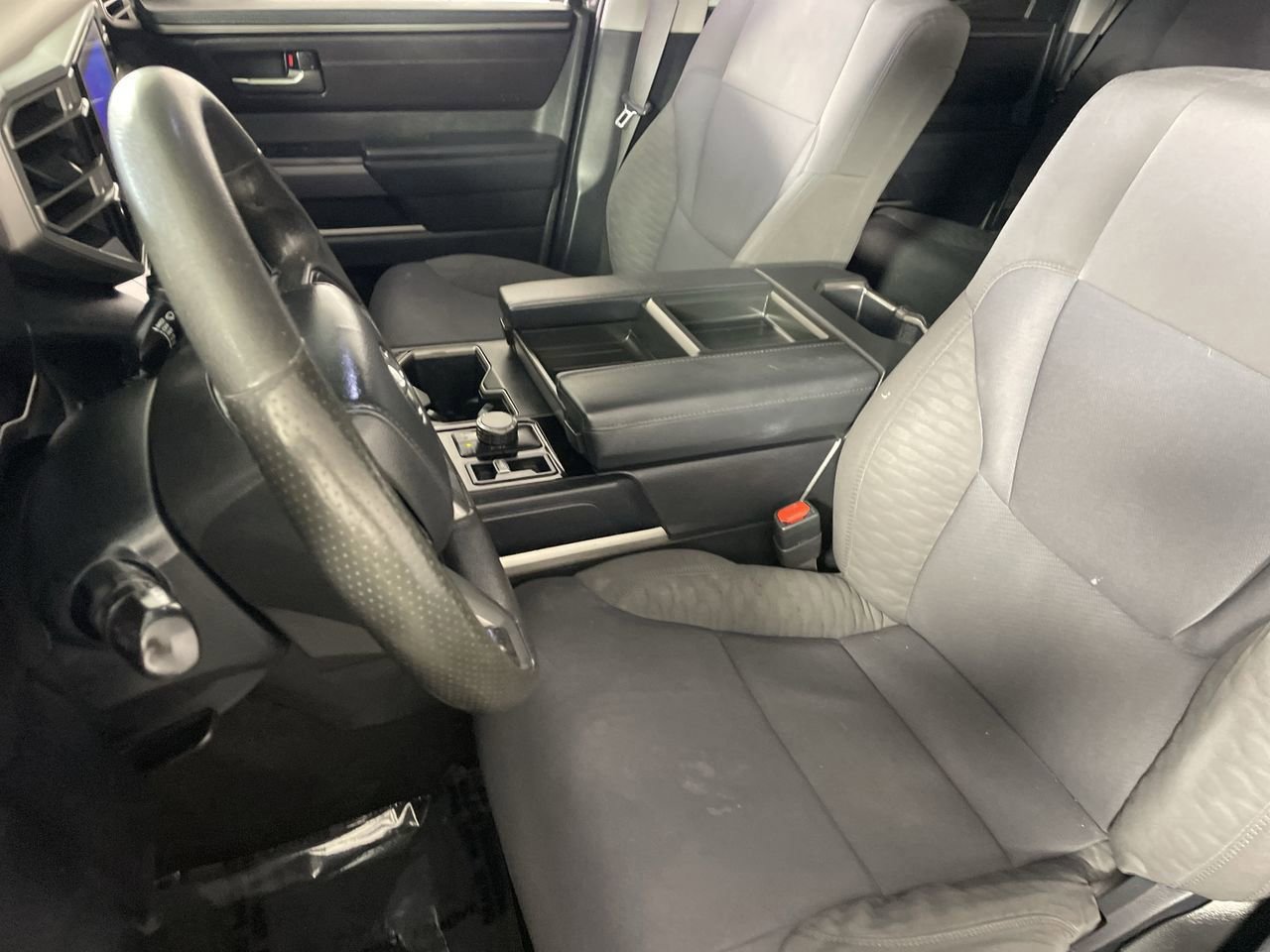 Used 2022 Toyota Tundra SR5 w/ SR5 Convenience Package AWD/4WD image 19