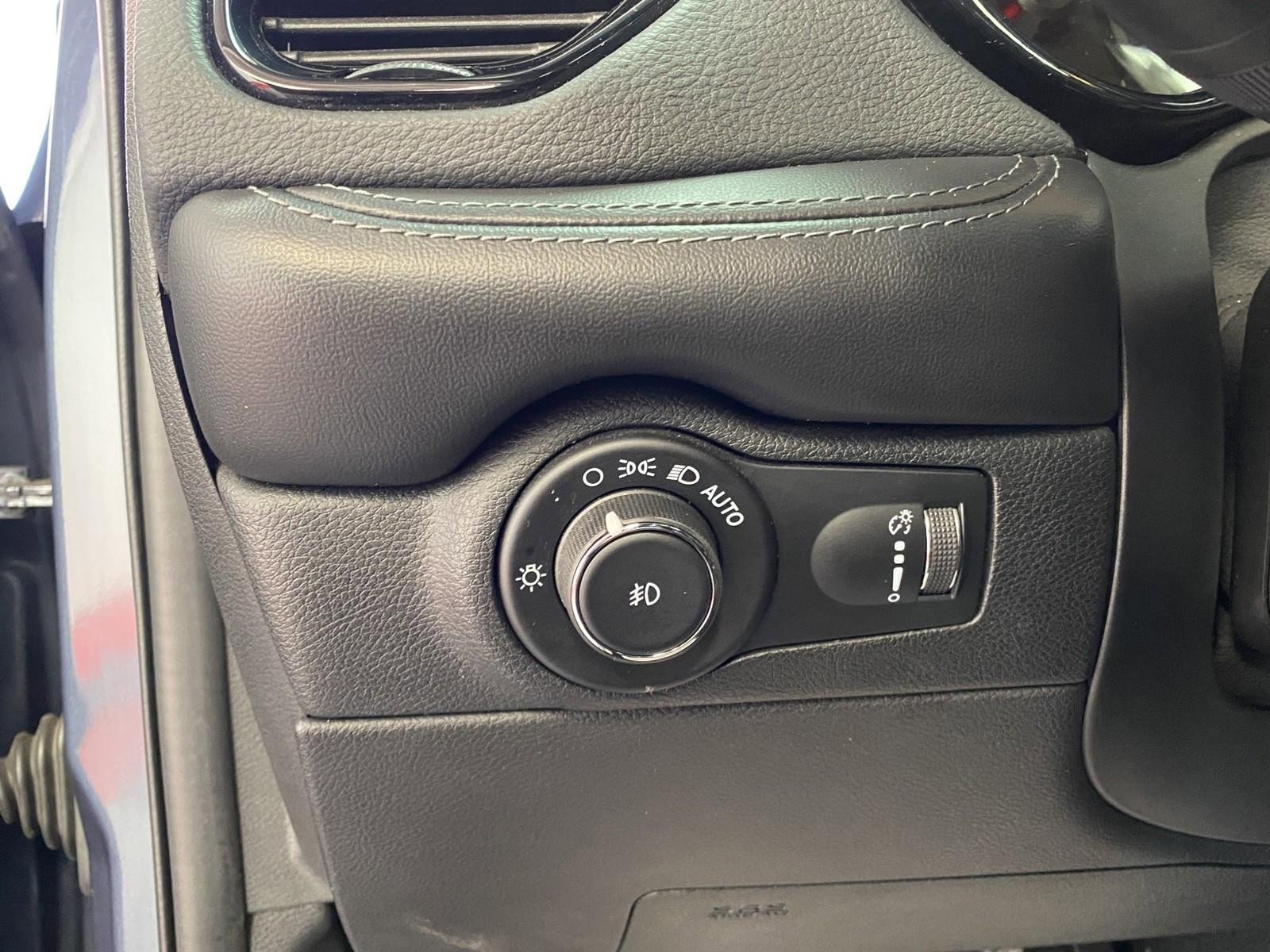 Used 2021 Dodge Durango GT image 22