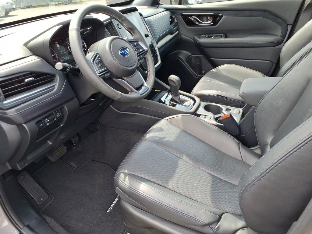 Certified 2025 Subaru Forester Limited AWD/4WD image 13