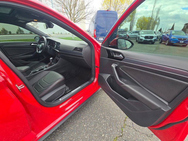 Used 2021 Volkswagen Jetta GLI Autobahn FWD image 12