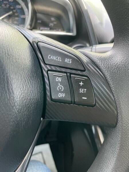 Used 2017 Toyota Yaris iA FWD image 24