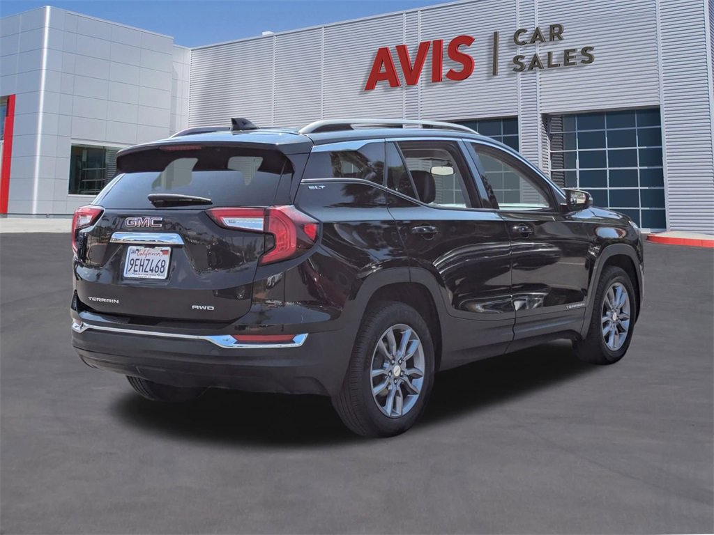 Used 2023 GMC Terrain SLT image 6
