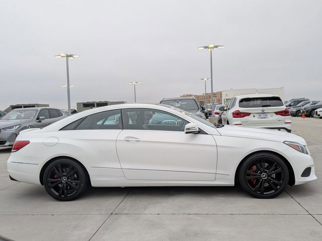 Used 2016 Mercedes-Benz E 400 E 400 image 4