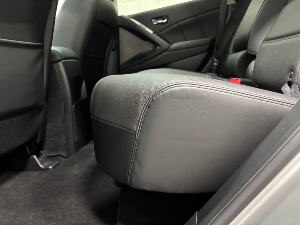 Used 2013 Nissan Murano SL AWD/4WD image 39