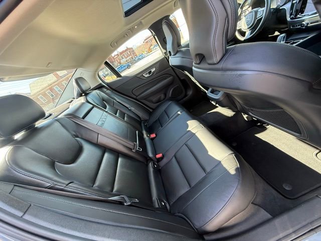 Used 2024 Volvo S60 B5 Core image 18
